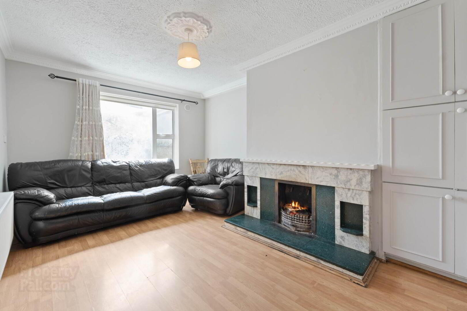 property description image