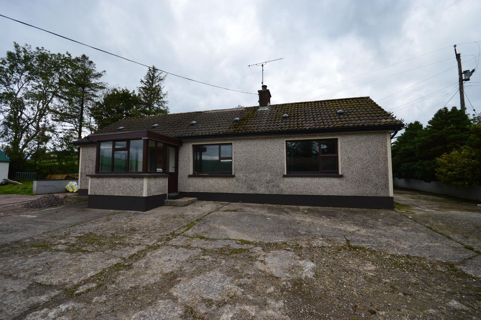 property description image