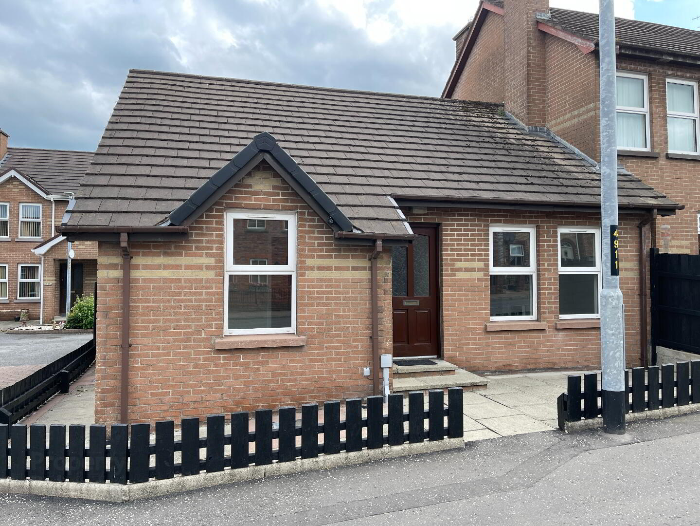 15 Rathmore Court 1 of 11