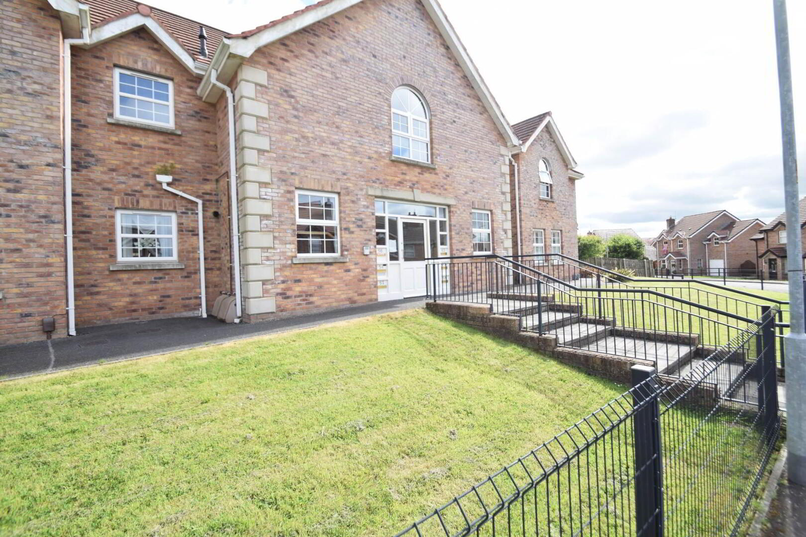 property description image