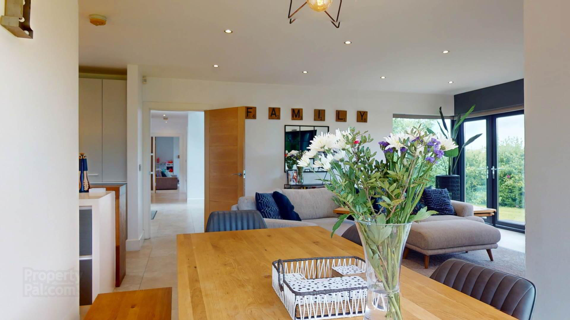 28 Myrtle Road 18 of 75