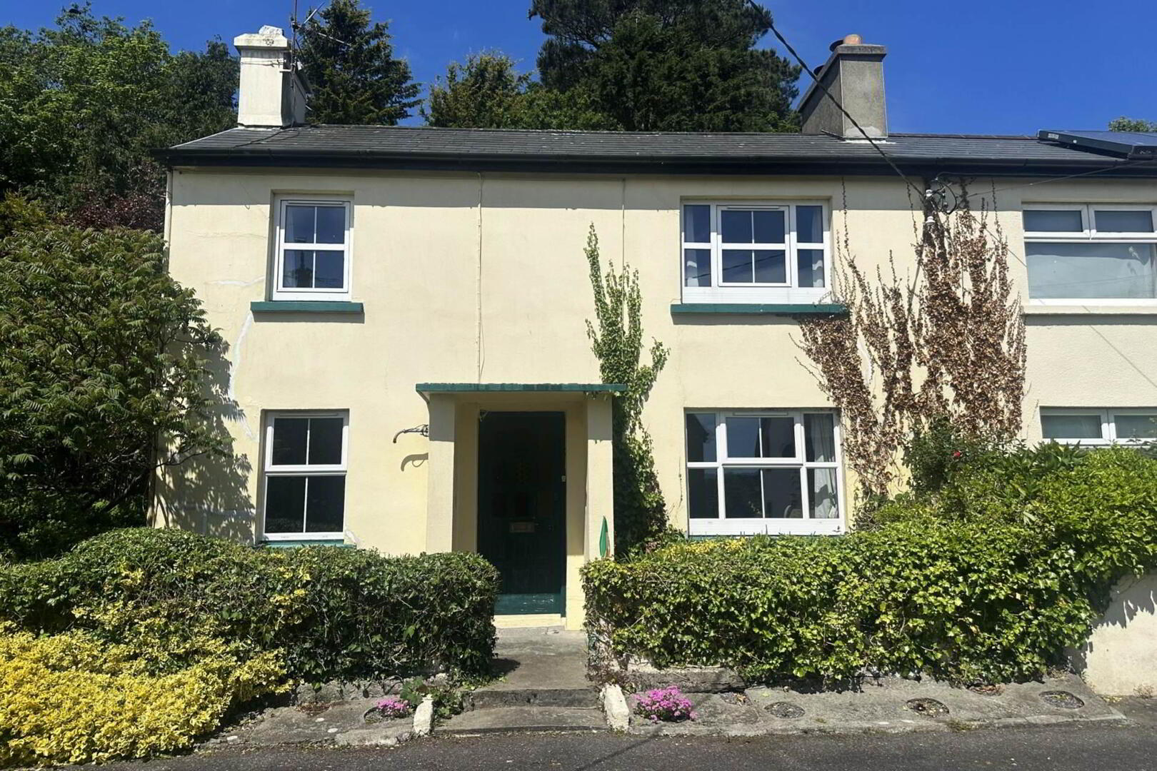 Bloomswood 1 of 10