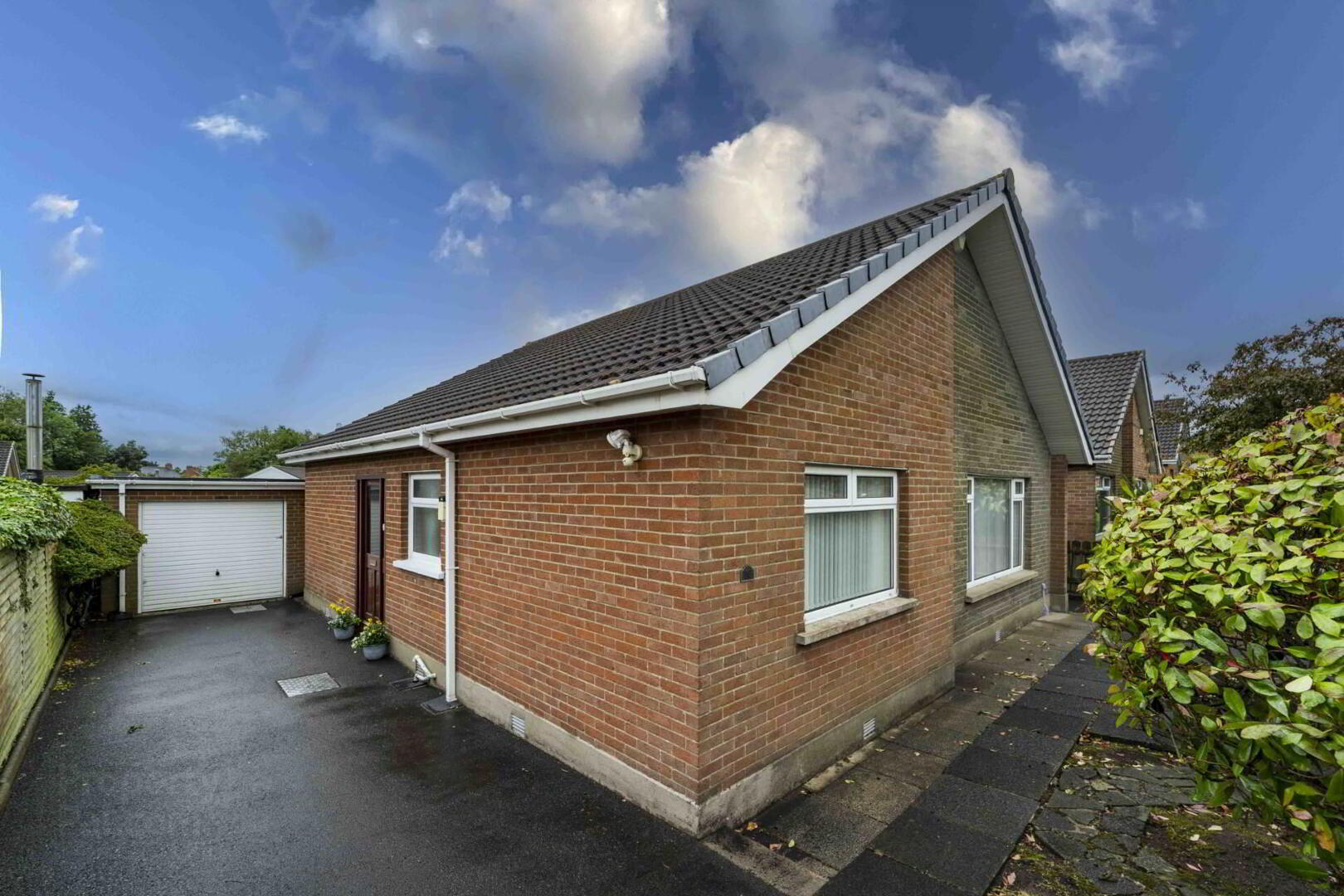 16 Thornleigh Close 1 of 15