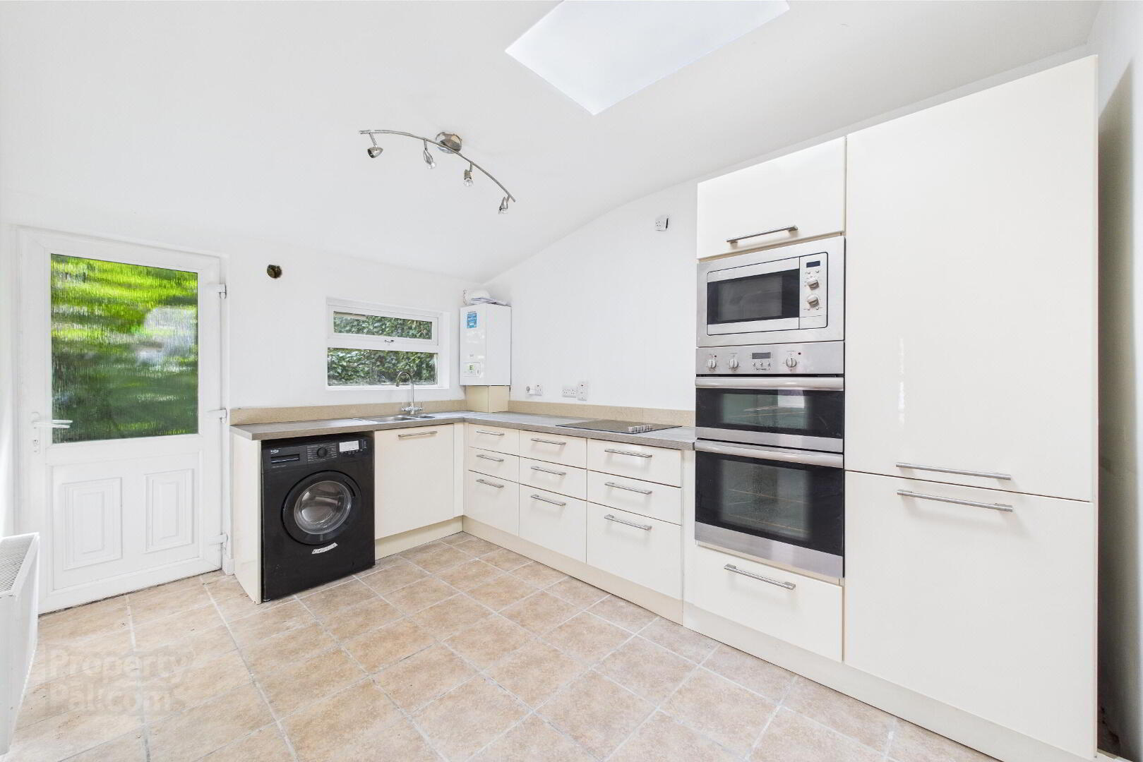 property description image