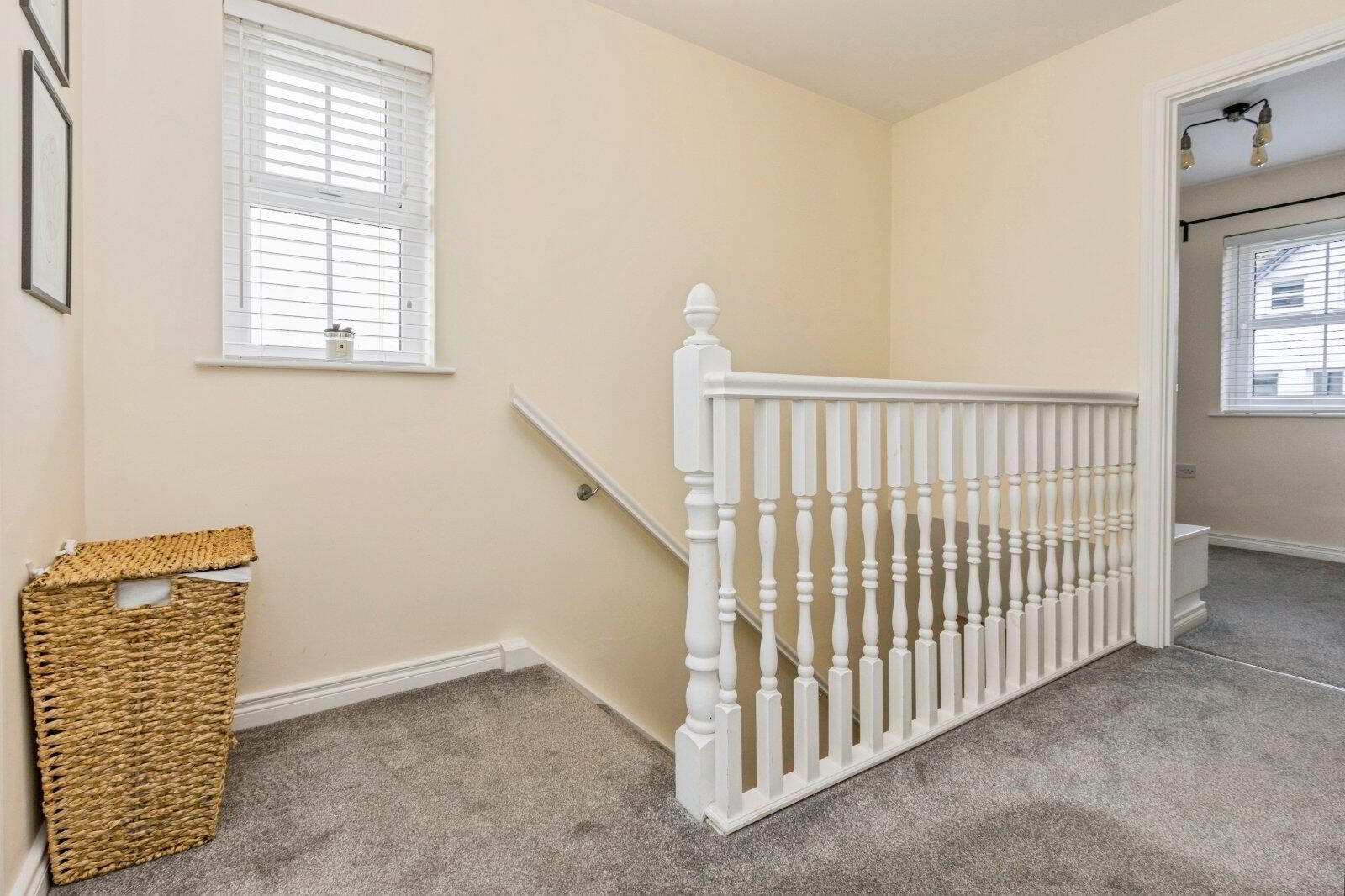 139 Linen Crescent 13 of 19