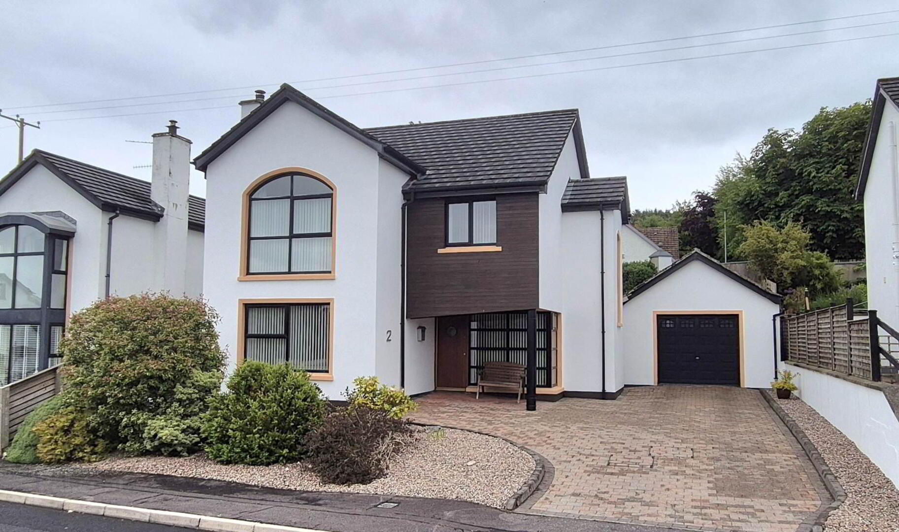 2 Dunhugh Manor 1 of 54
