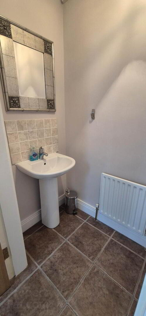 2 Dunhugh Manor 22 of 54