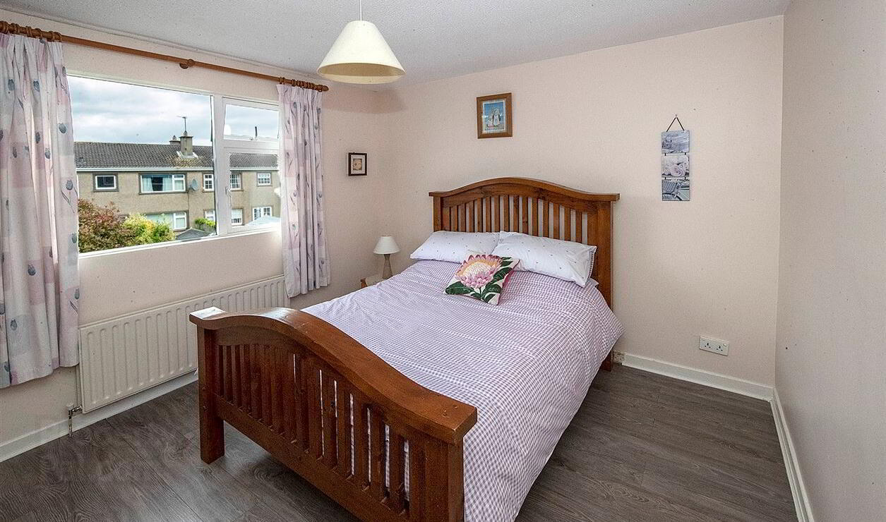 15 Seapark Avenue 17 of 26