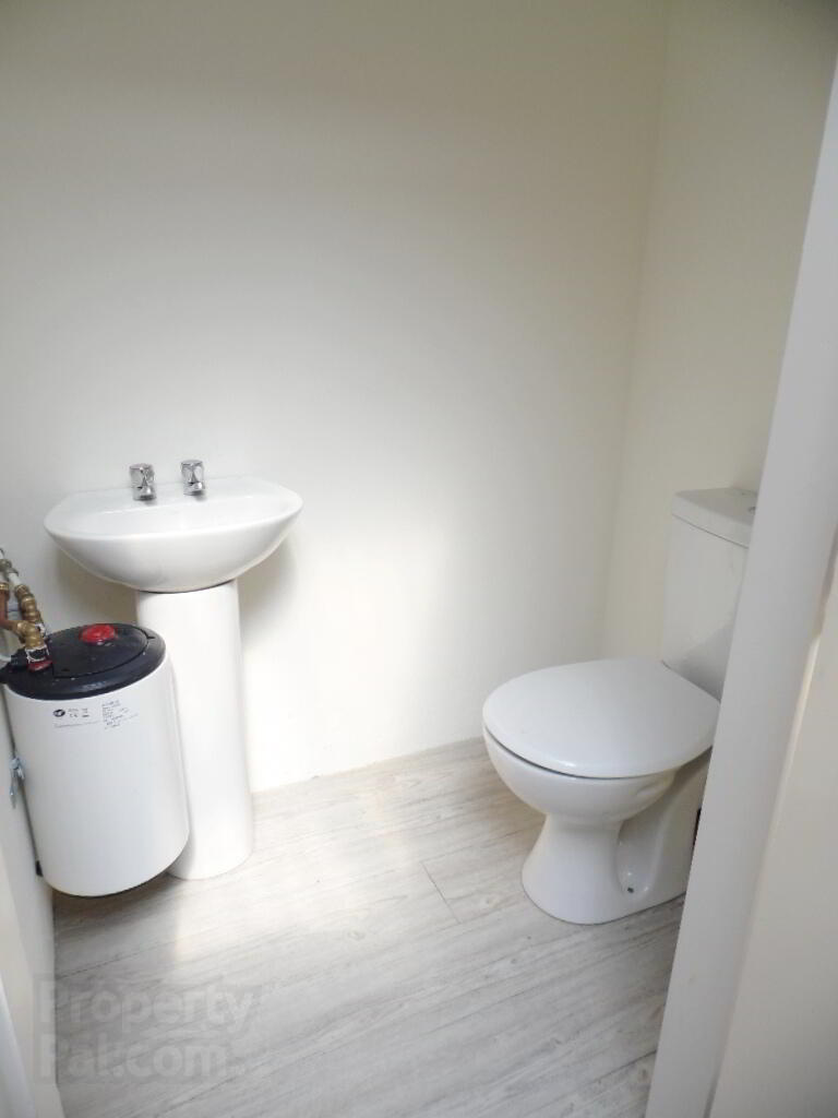 32 O'Connell Street 6 of 11