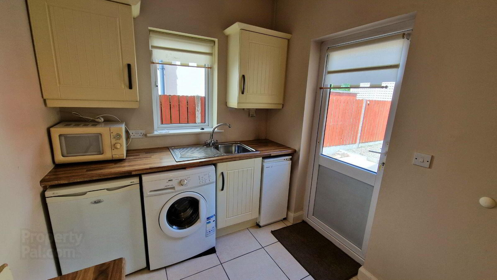8 Loreto Wood 12 of 34