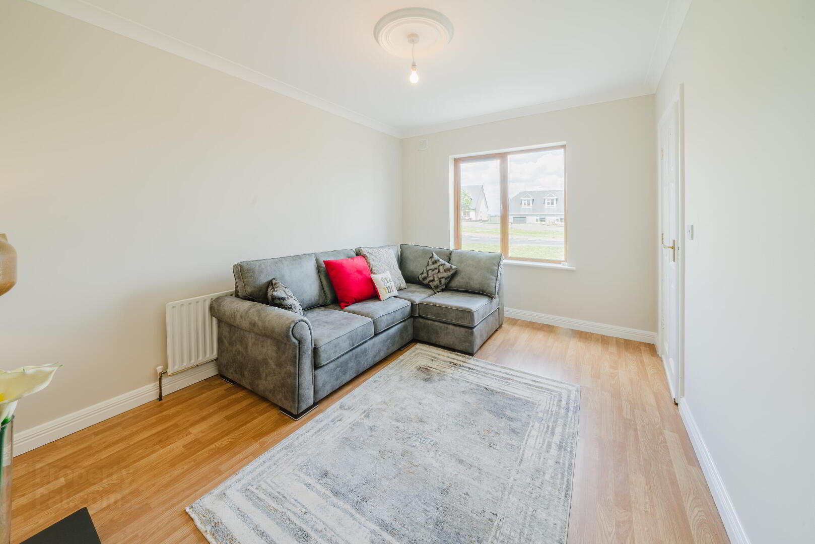 7 Carrowmore Dr 3 of 28
