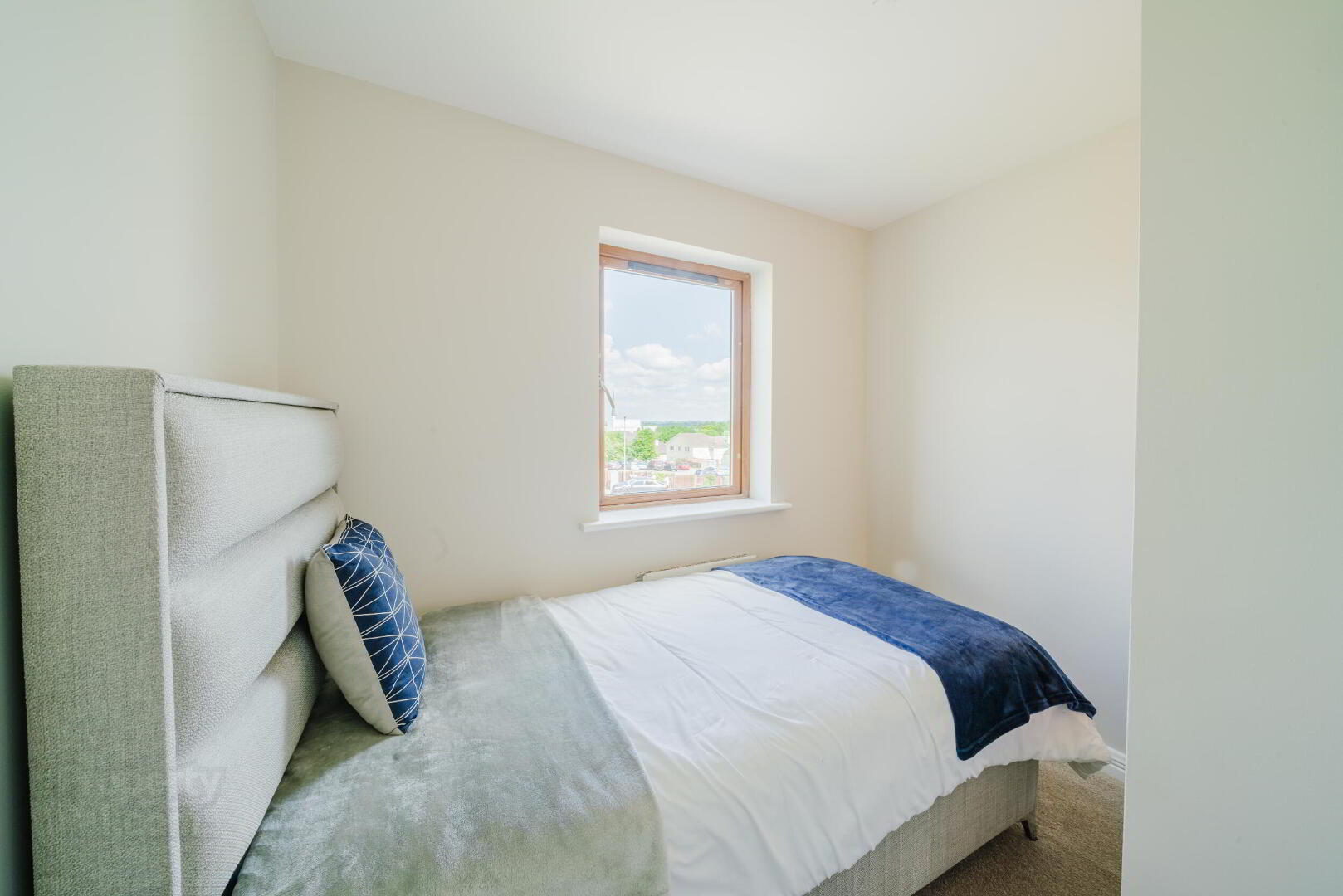 7 Carrowmore Dr 17 of 28