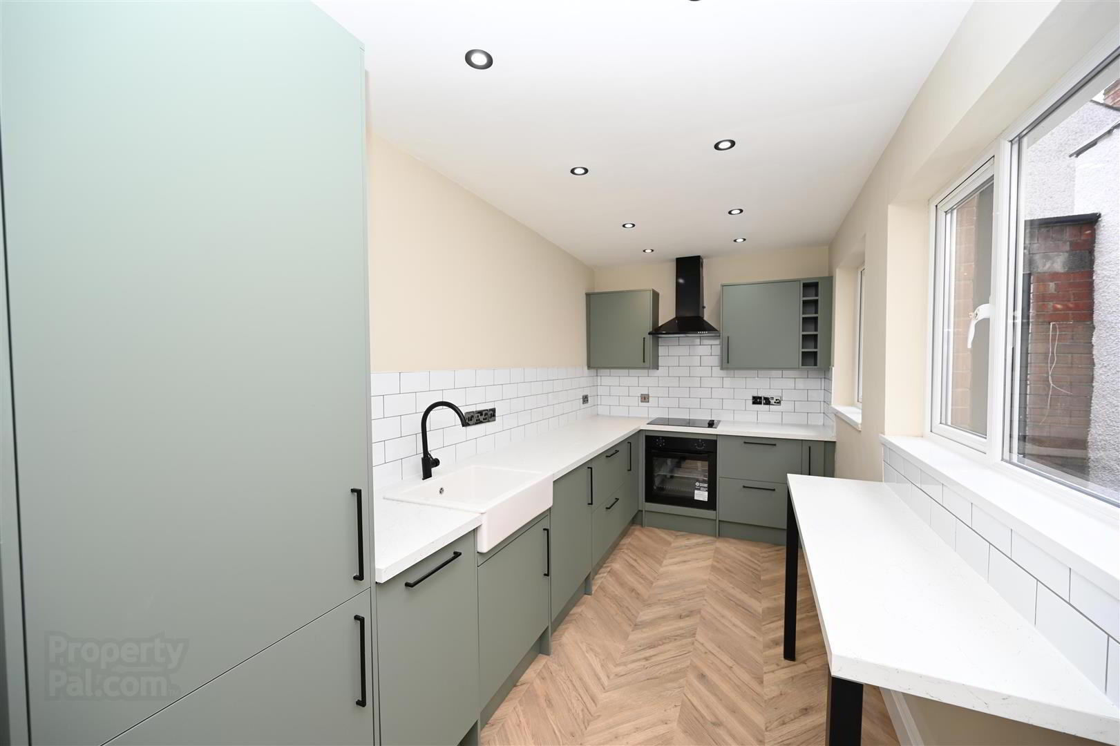 32 Chadwick Street 5 of 9