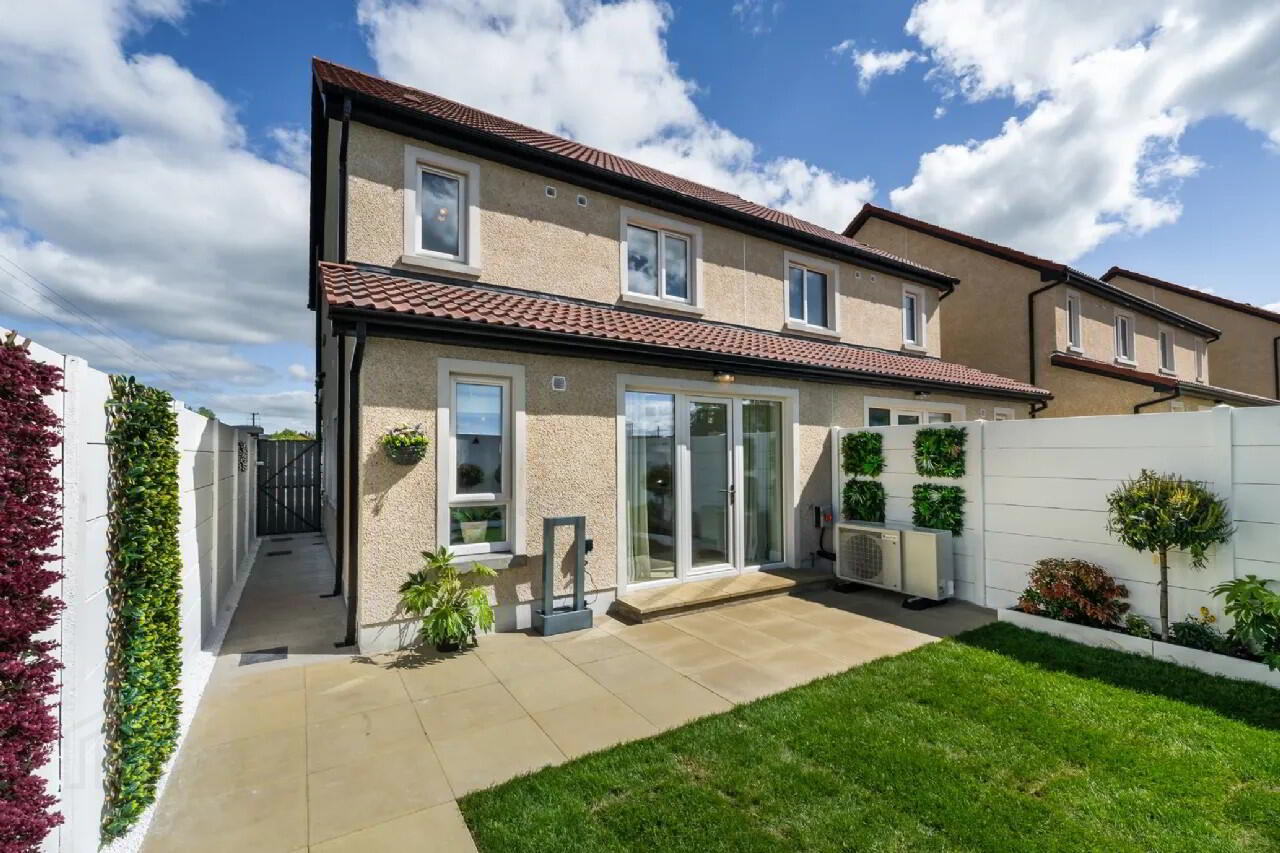 House Type A, 2 Bedroom Mid- Terrace 16 of 32