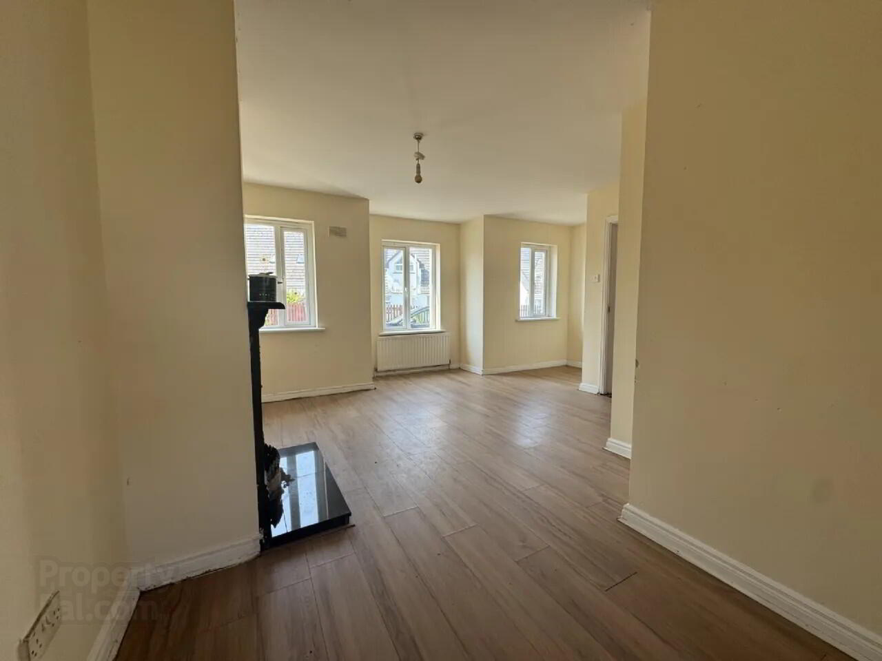 property description image