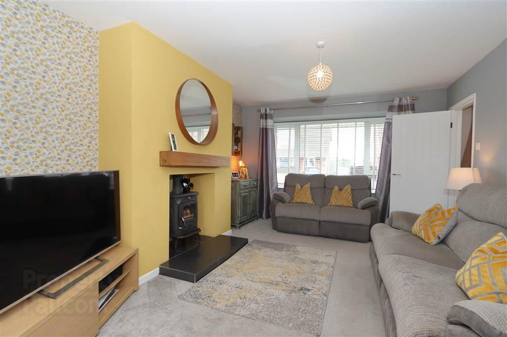 5 Millbank Crescent 6 of 29