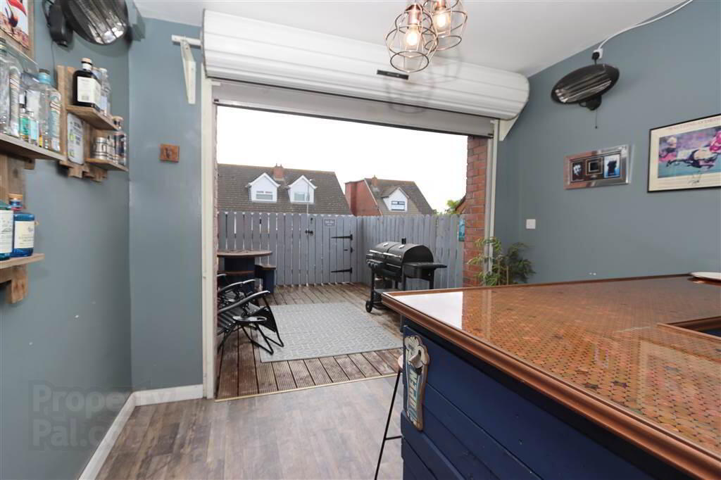 5 Millbank Crescent 24 of 29