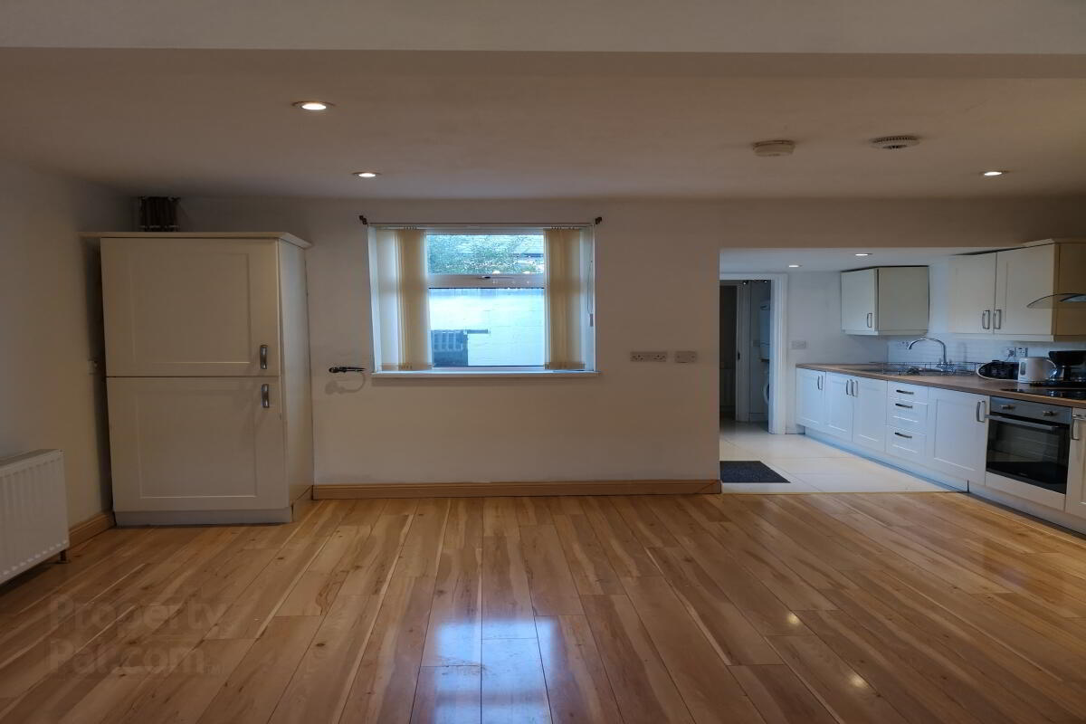 84 Beechwood Avenue 3 of 10