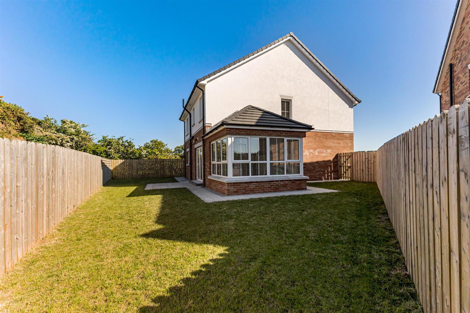 14 Rowanvale Crescent 19 of 21