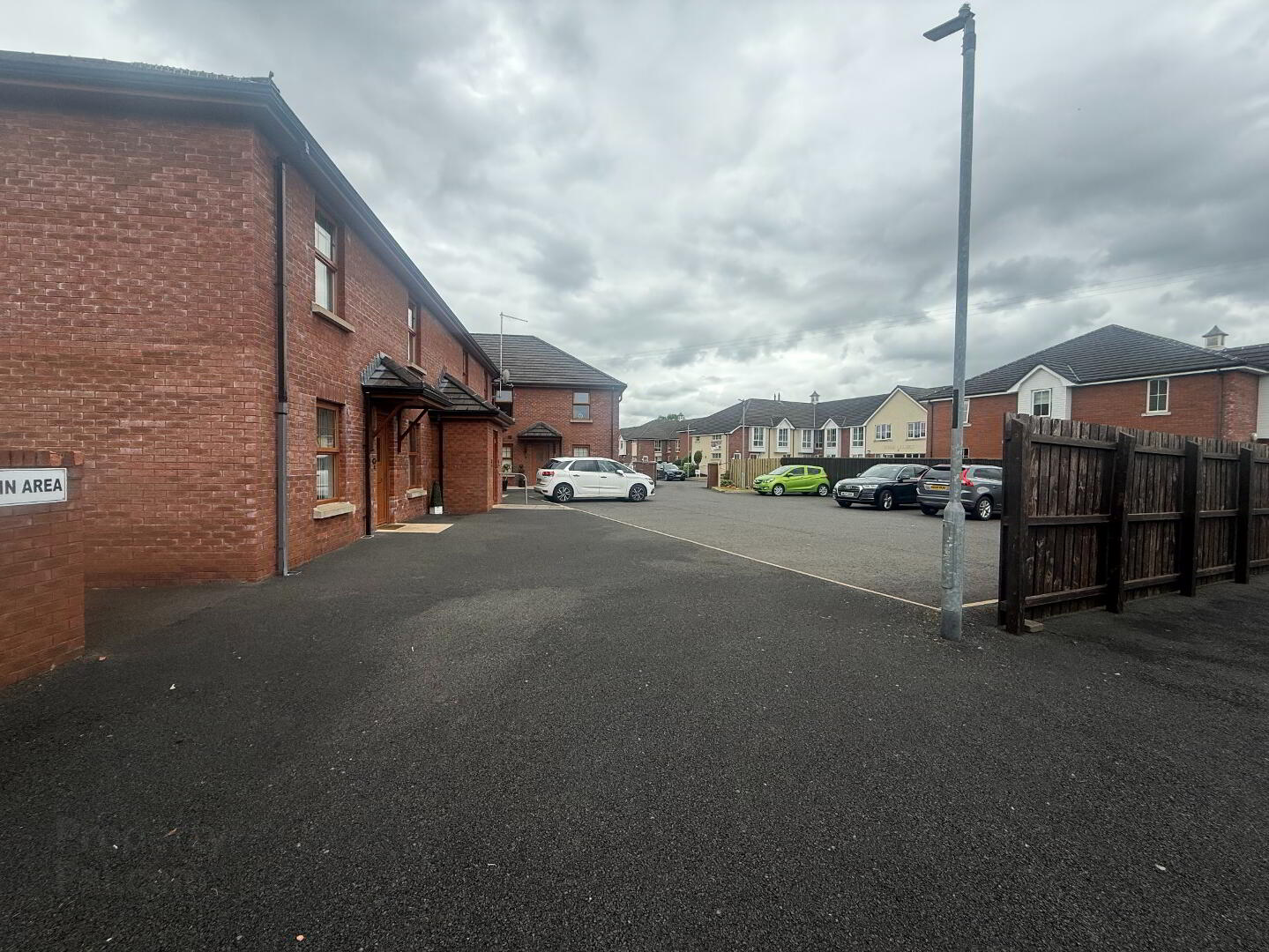 property description image