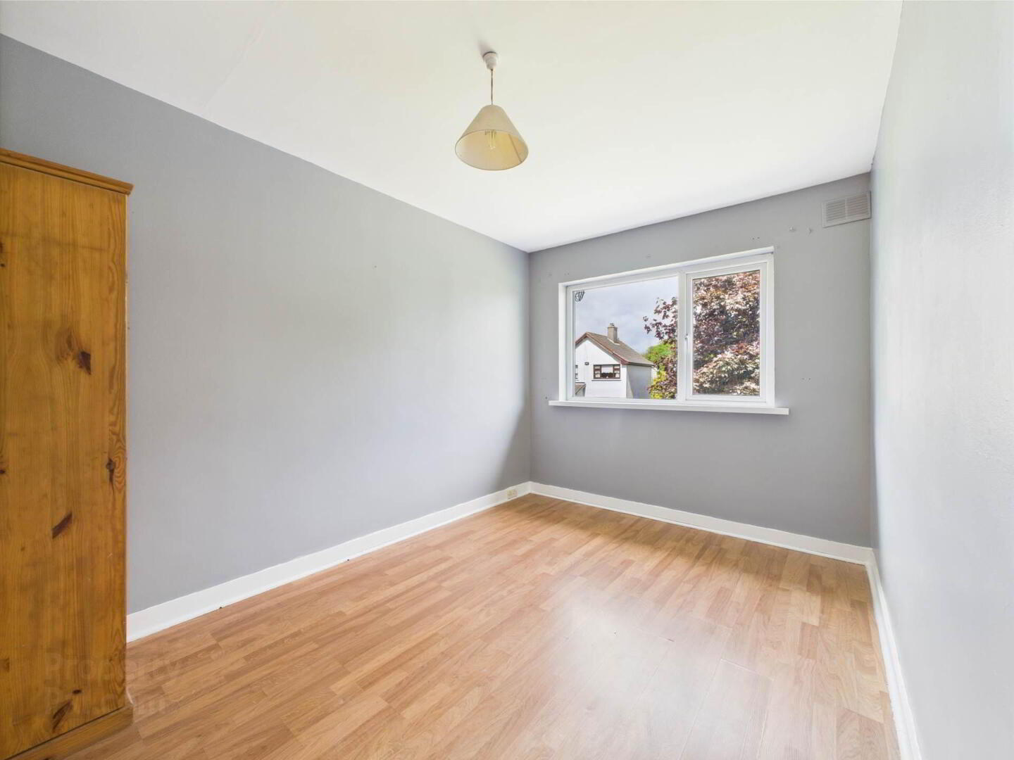 185 Viewmount Park 11 of 18