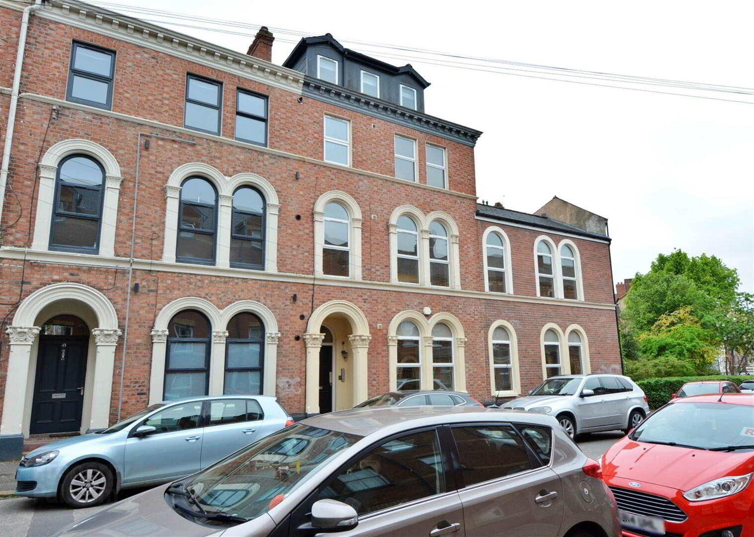 3, 41 Cromwell Road 3 of 11