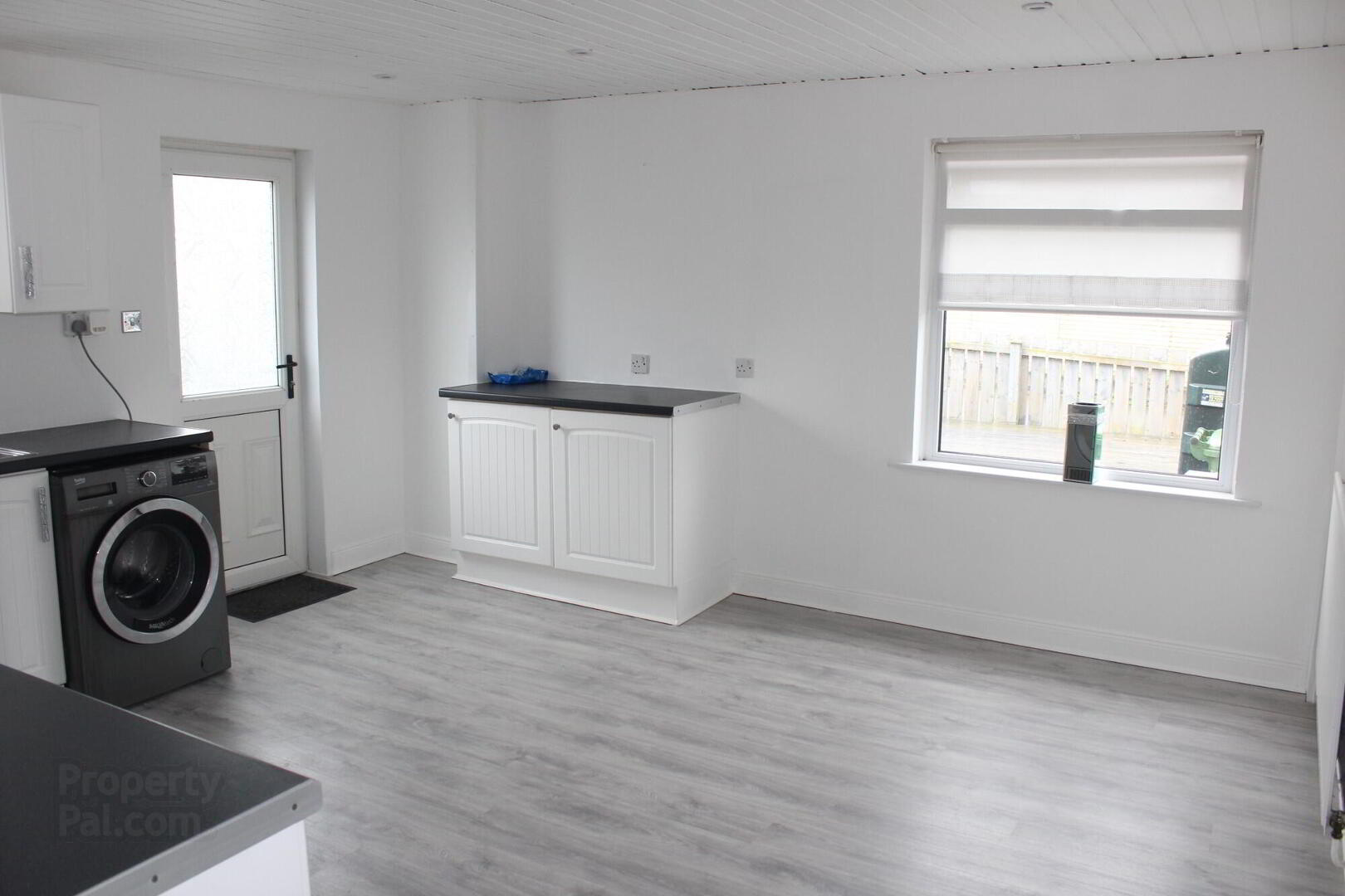 35 Ballynoe Gardens 7 of 20