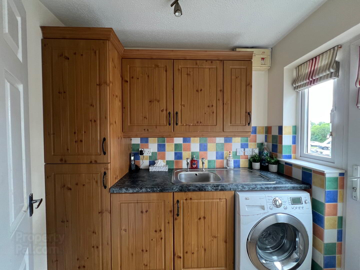 2 Grange Meadows 17 of 32
