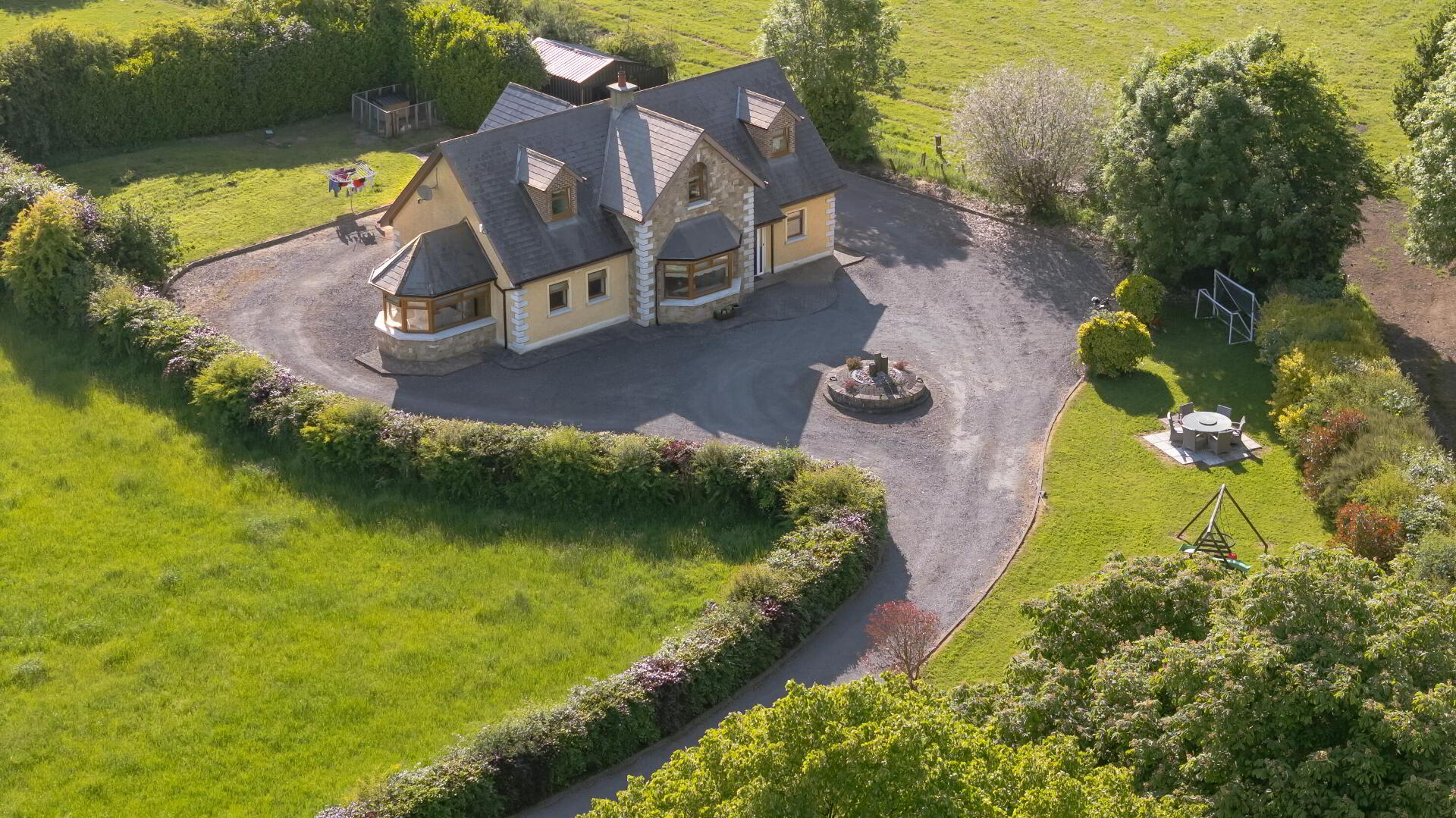 Derrylea Grove 1 of 49