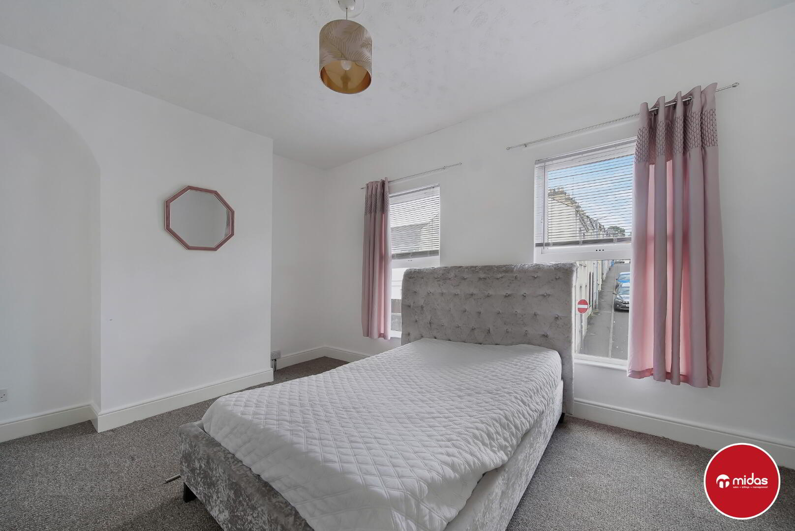 32 Ewing Street 12 of 14