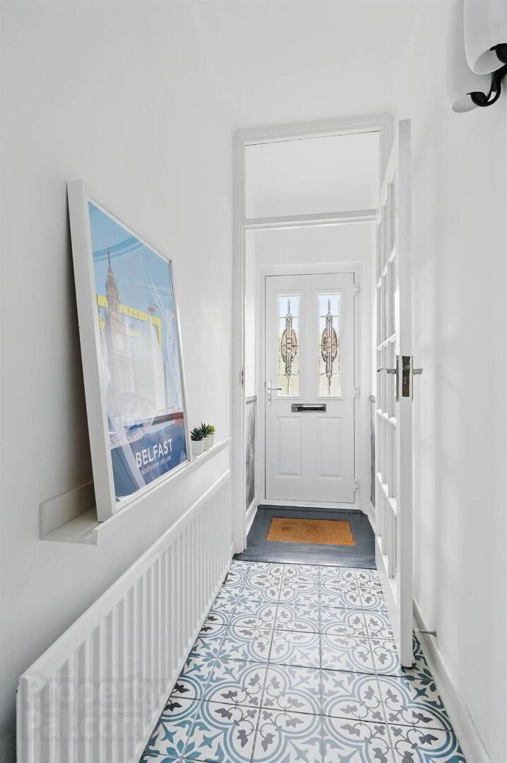 72 Ravenscroft Avenue 4 of 14