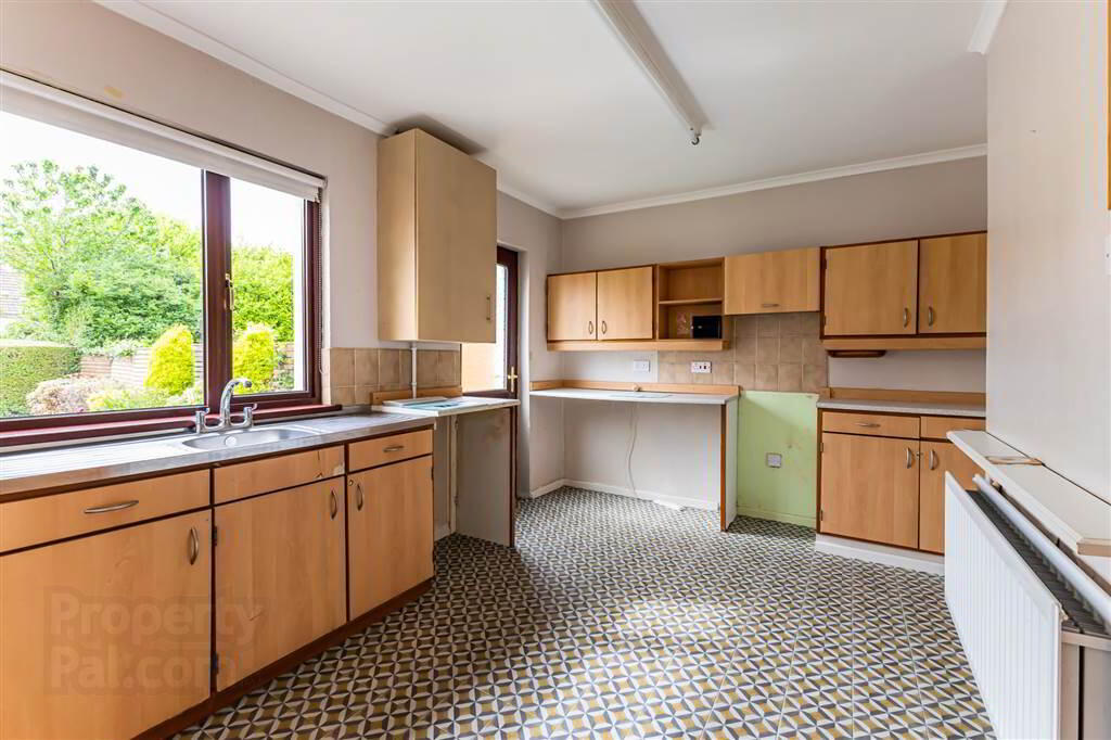 30 South Avenue 6 of 20