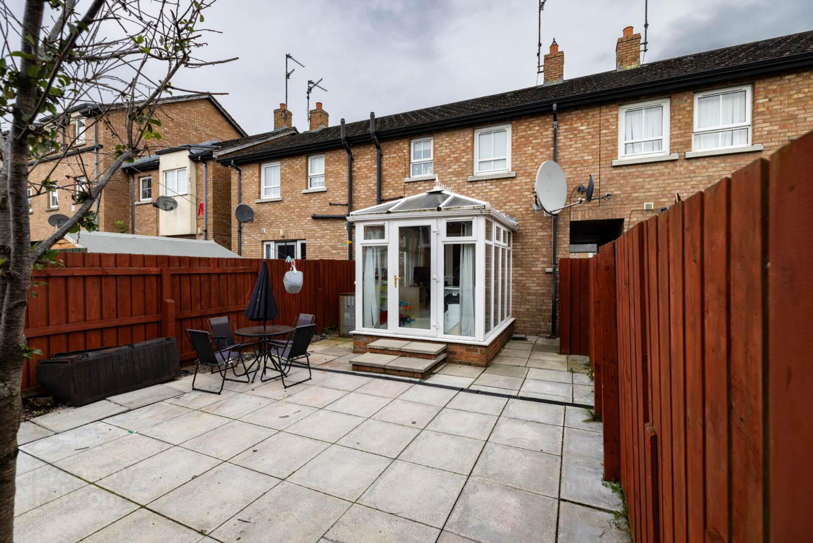 7 Castle Lane Mews 25 of 25