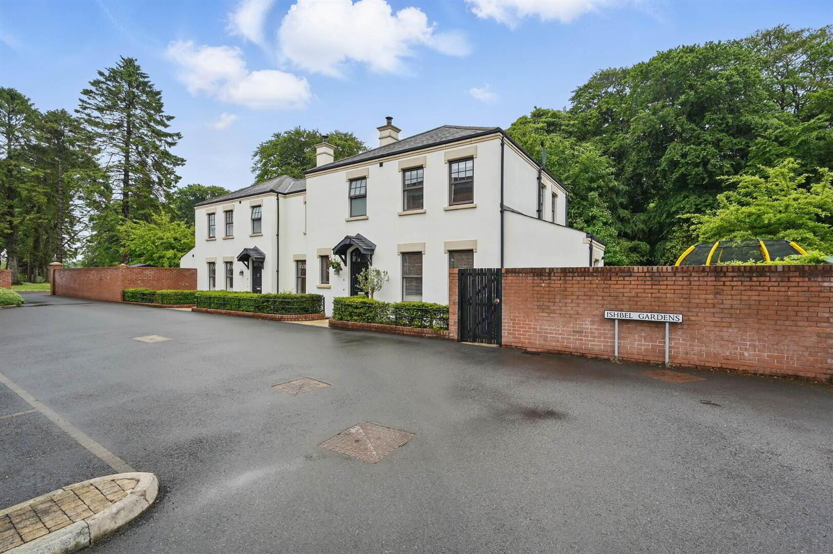 property description image