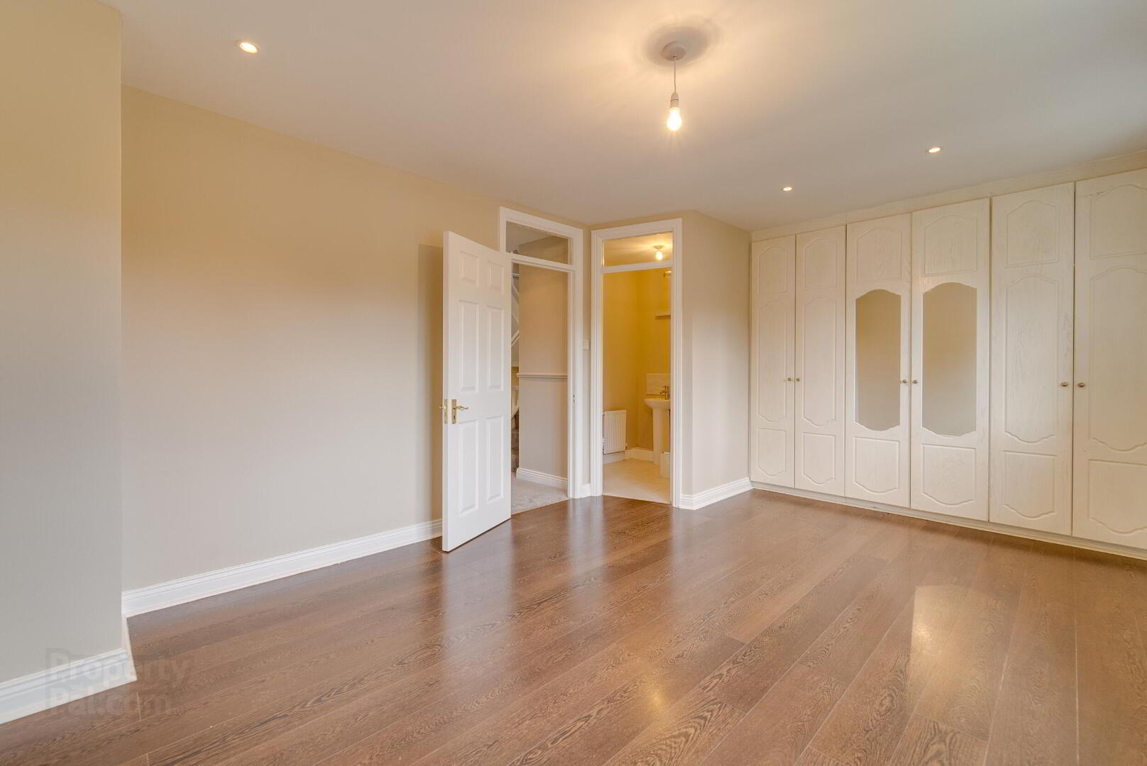 20 Finnscourt 16 of 24