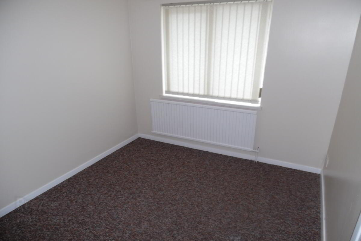 111 East Way 6 of 8