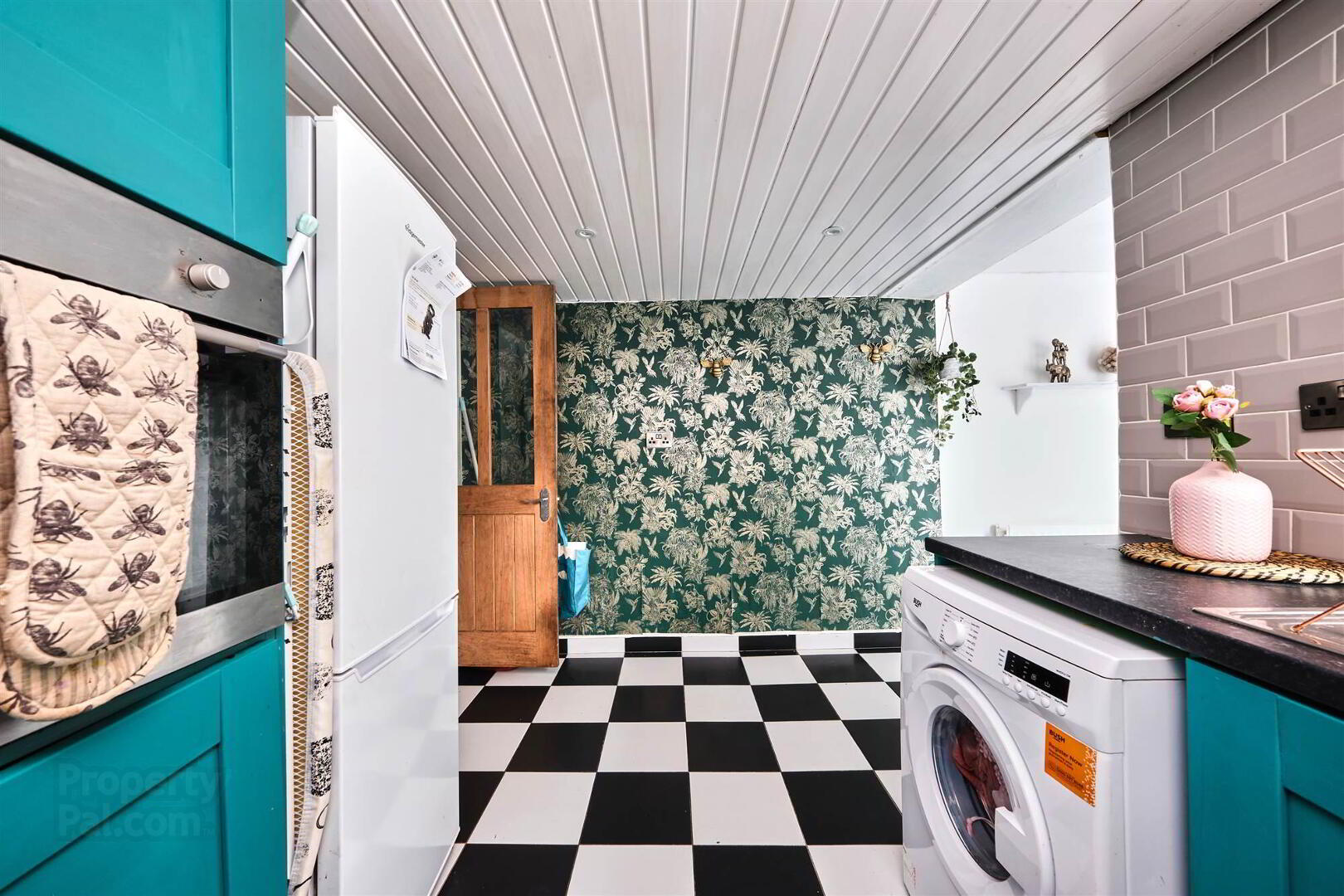 14 Bushmills Road 7 of 18