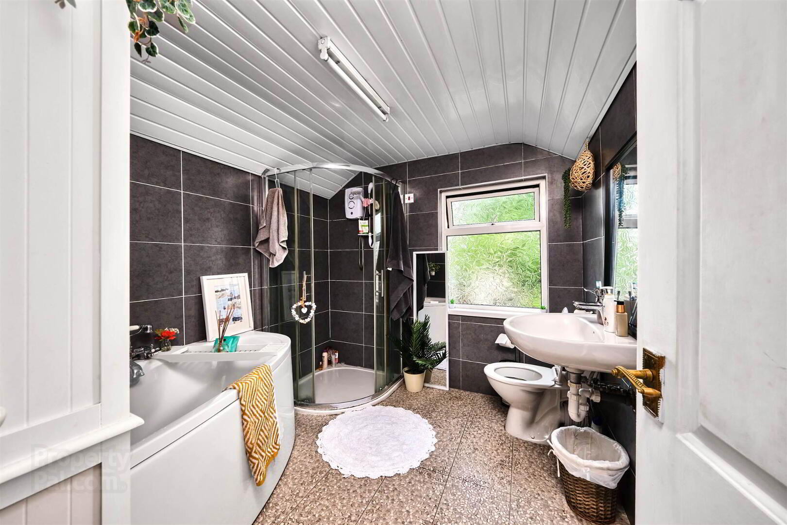 14 Bushmills Road 14 of 18