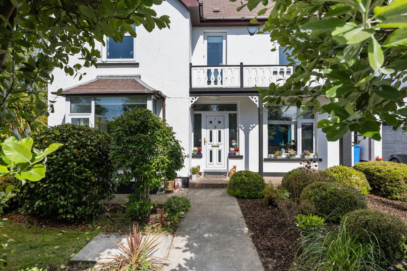 property description image