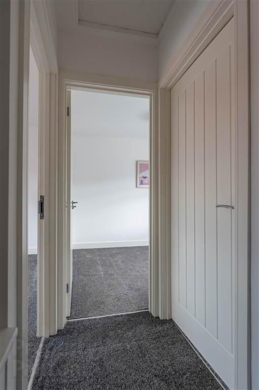 13 Park Avenue 9 of 17