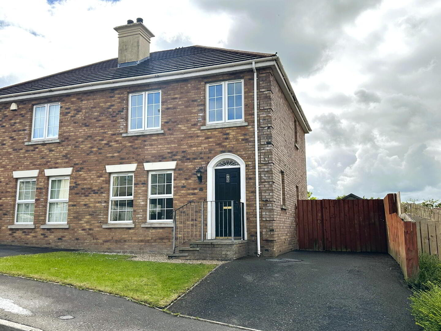 100 Summerhill 1 of 20