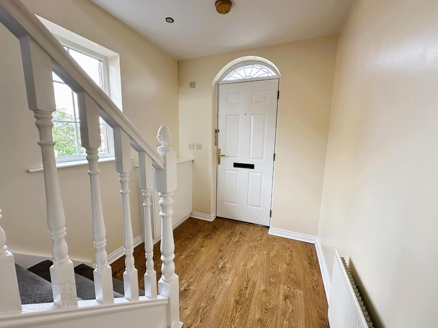 property description image