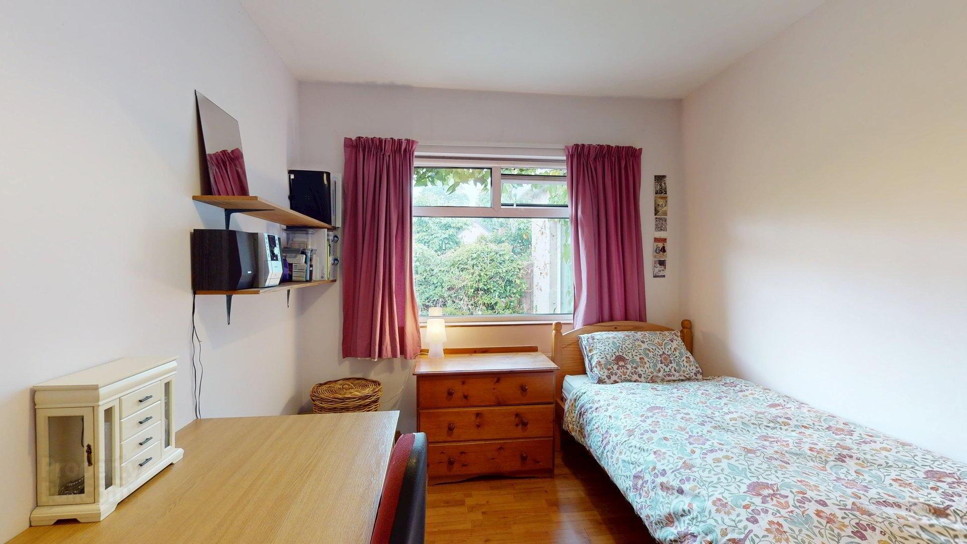 64 Shanreagh Park 16 of 19