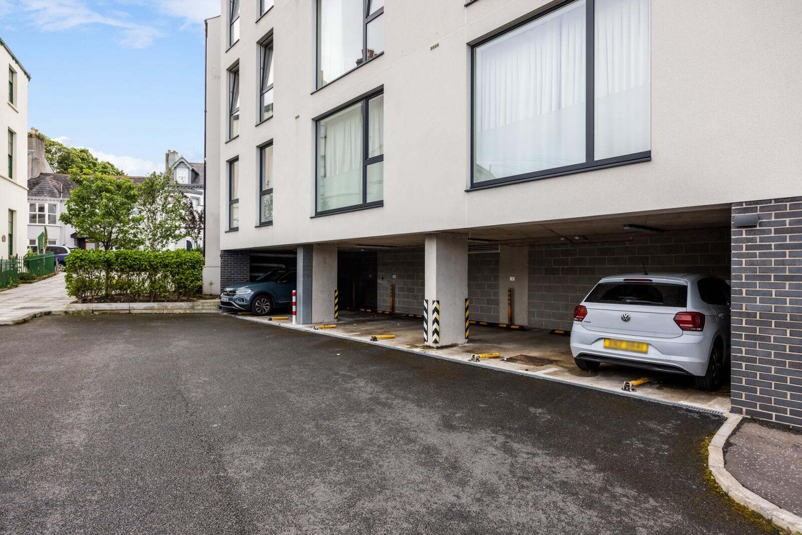 Apartment 15 The Priory 11 High Street 38 of 38