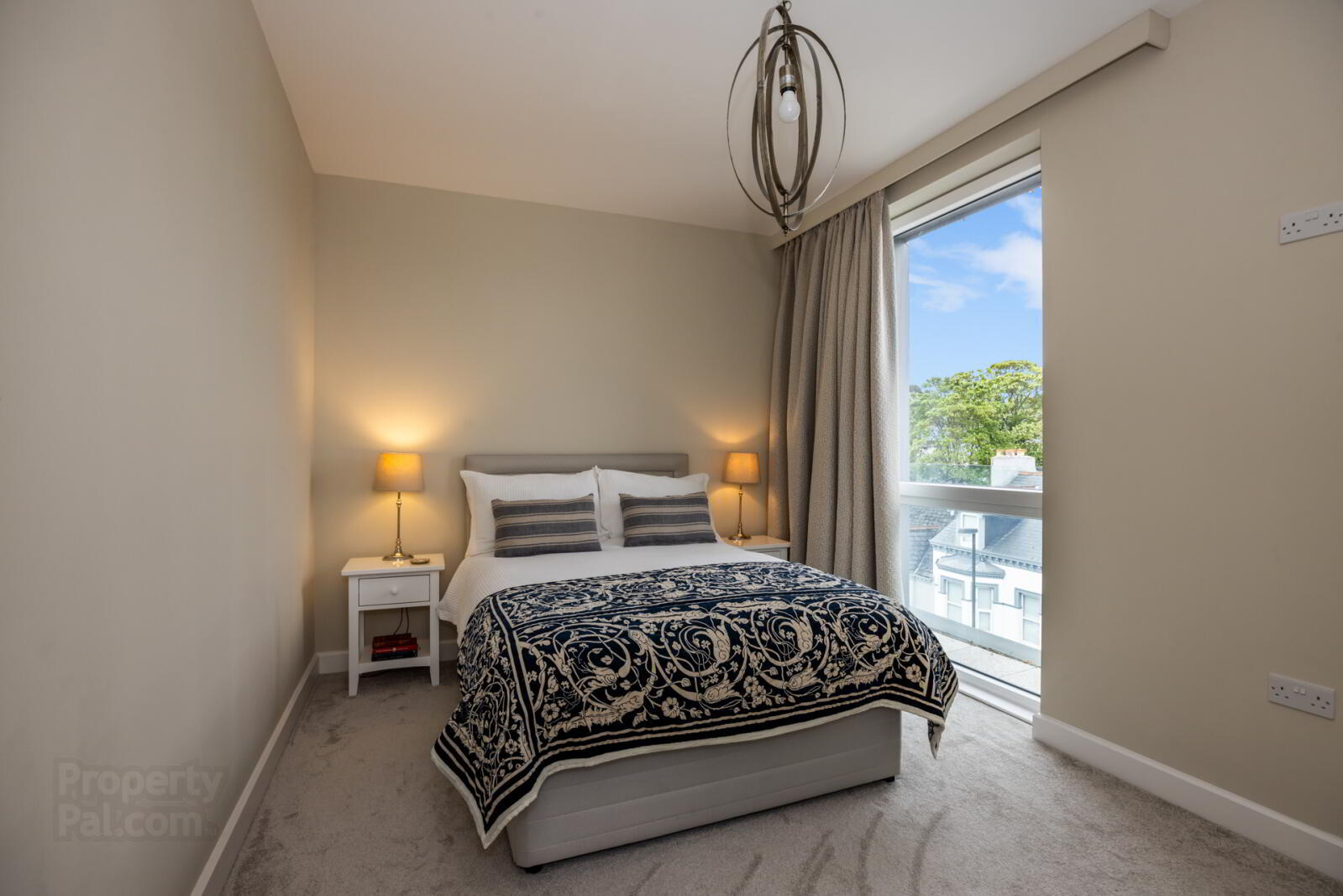 Apartment 15 The Priory 11 High Street 24 of 38