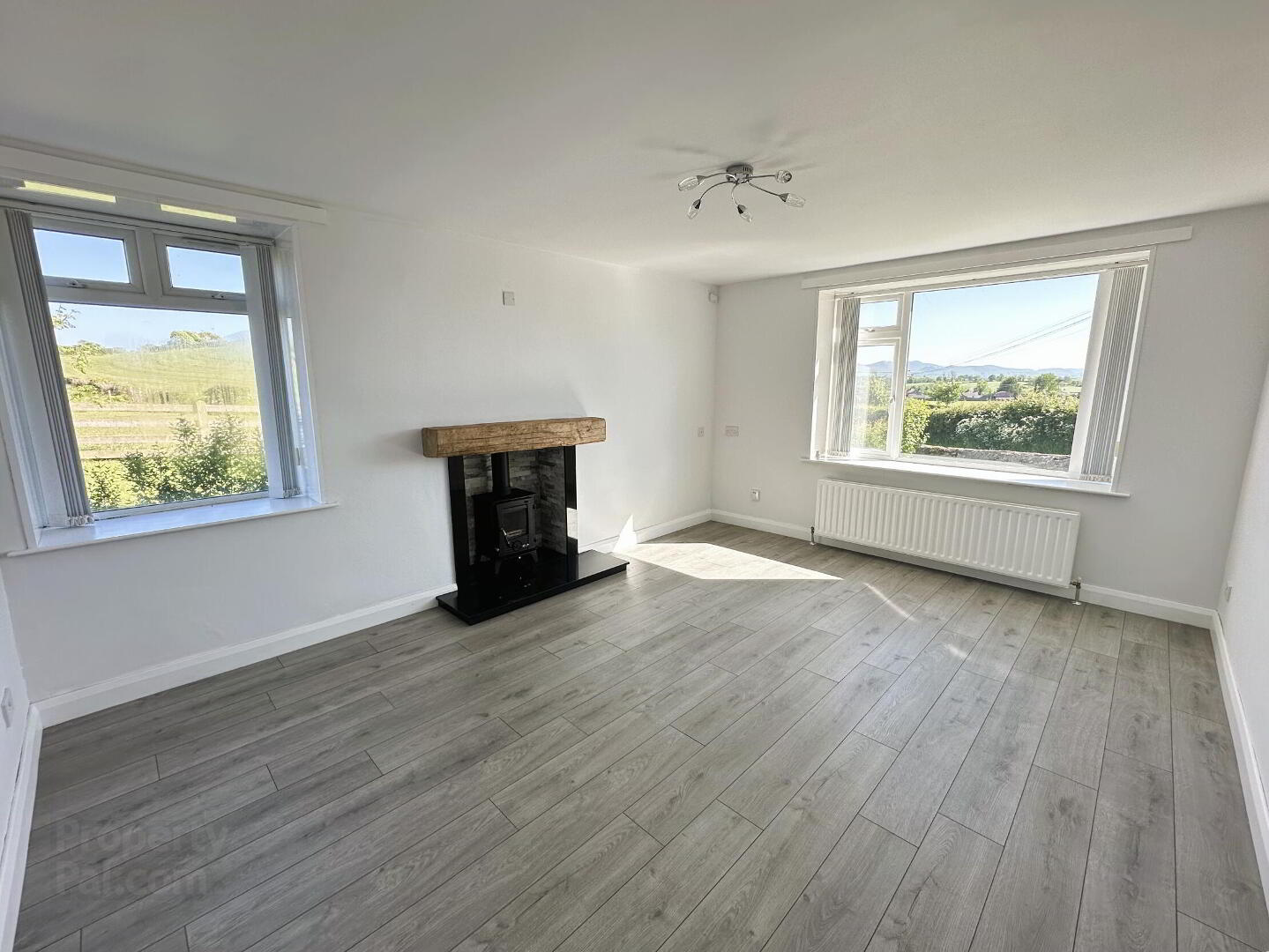 15 Ballymackilreiny Road 5 of 21