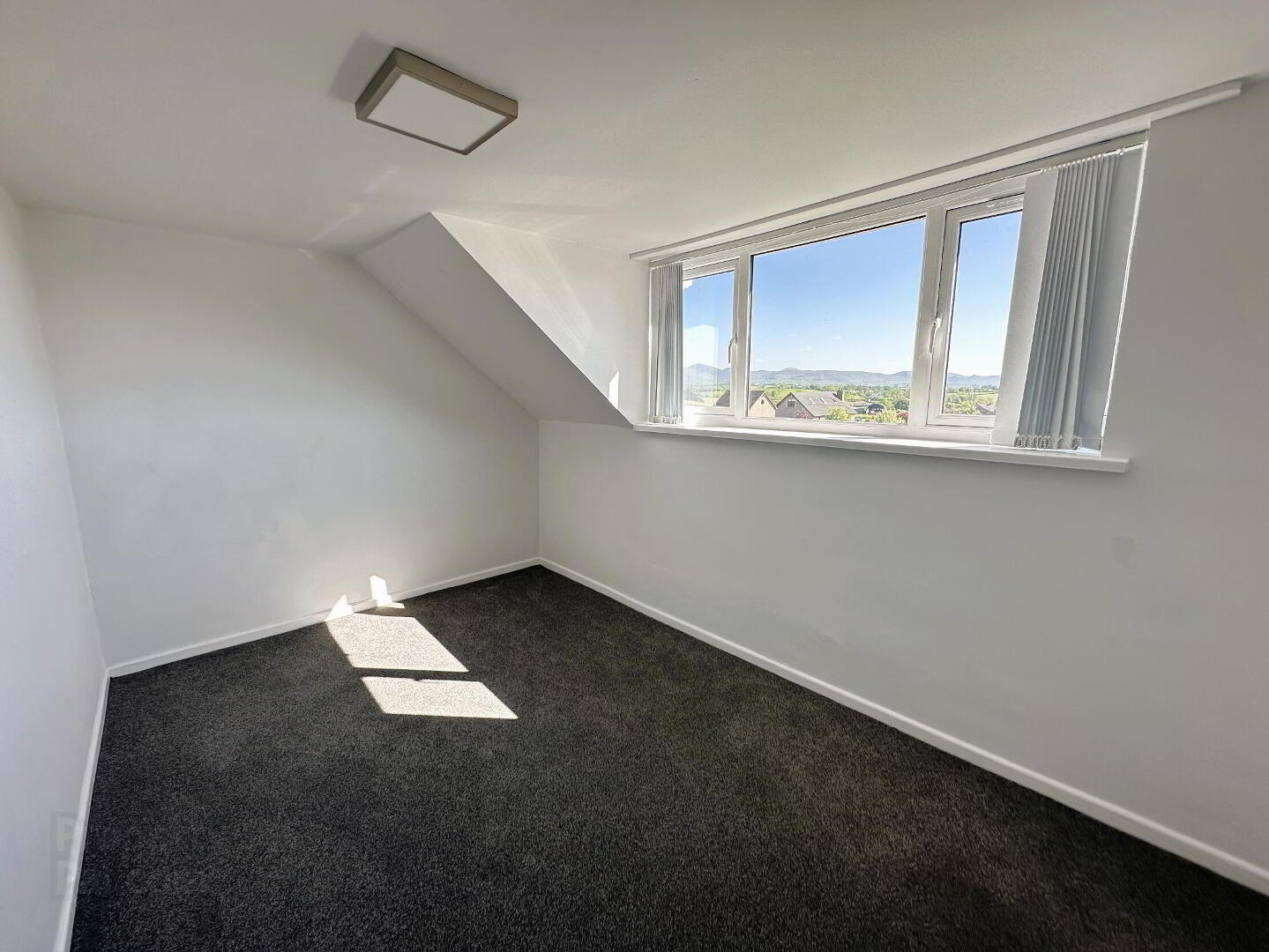 15 Ballymackilreiny Road 15 of 21