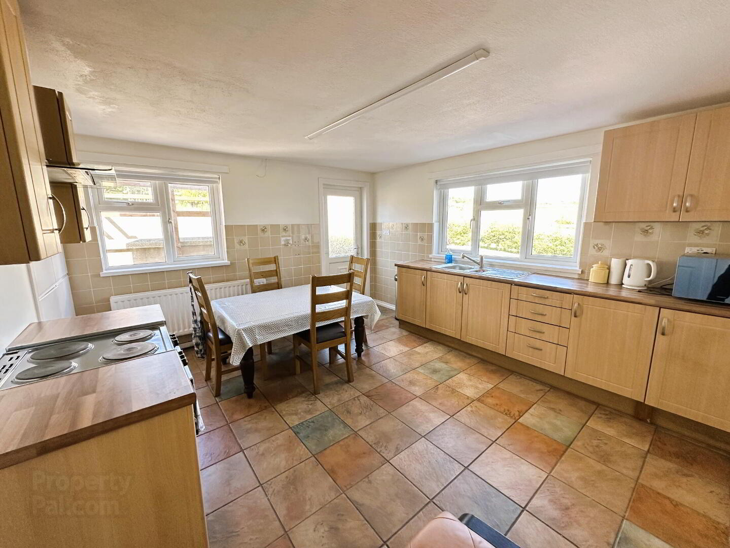 15 Ballymackilreiny Road 9 of 21