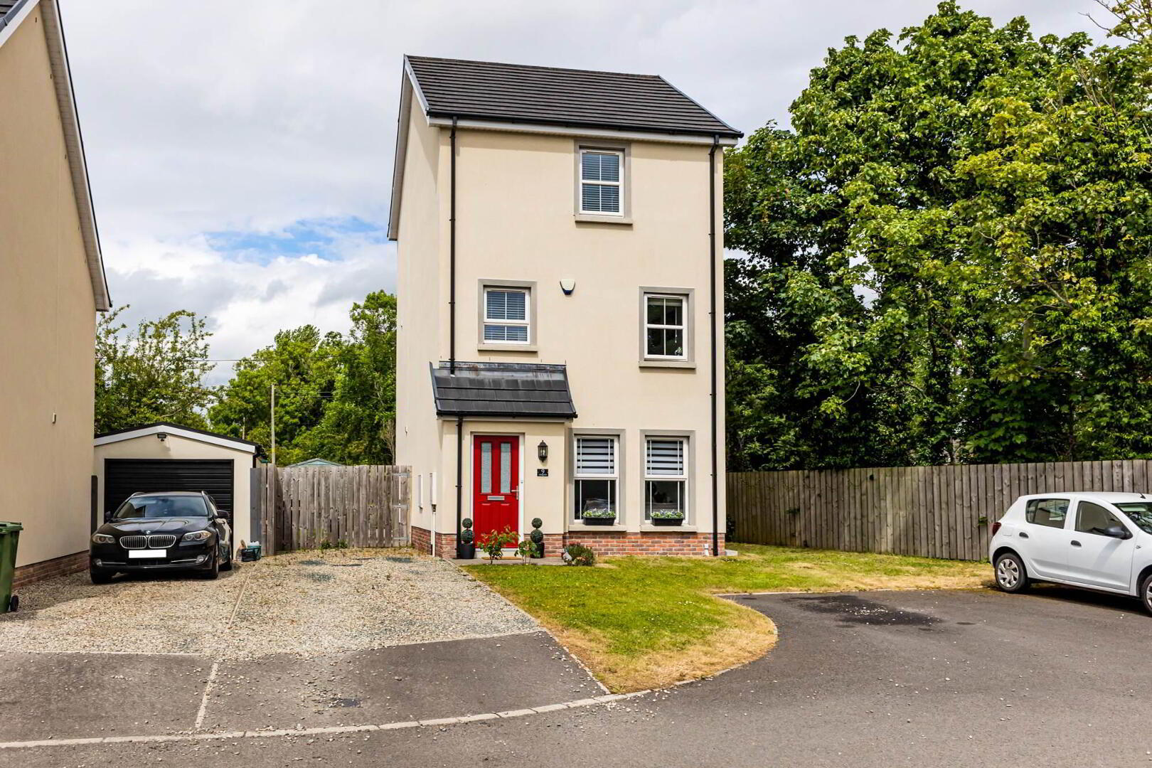 property description image