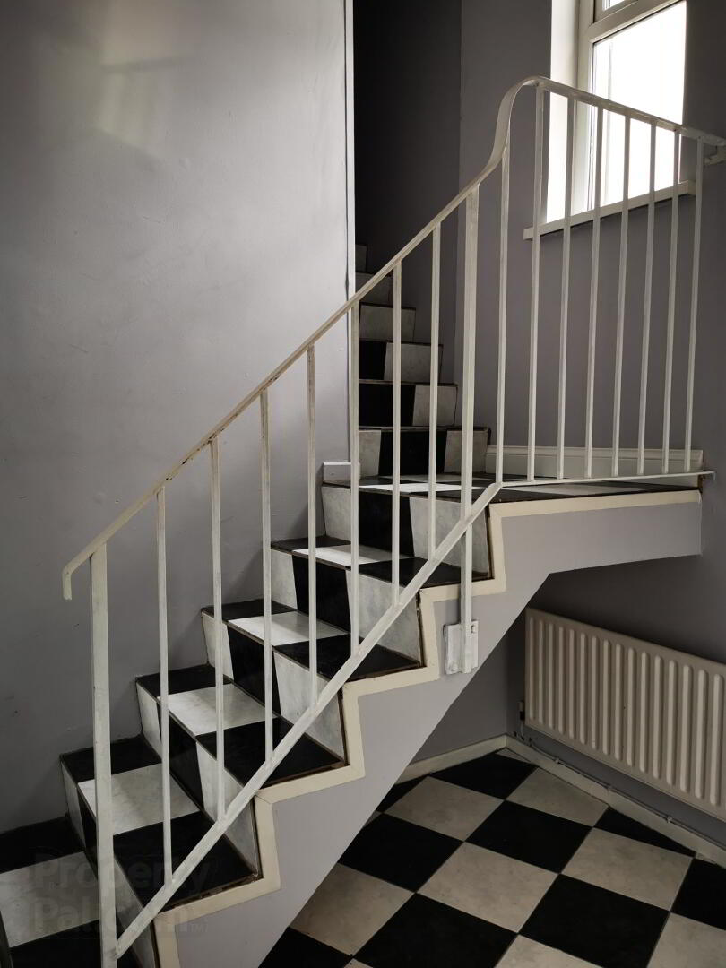 38 Ashmore Street 12 of 15